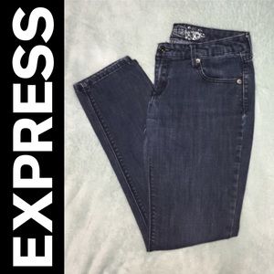 👖 Express Straight Leg Jeans Size 8